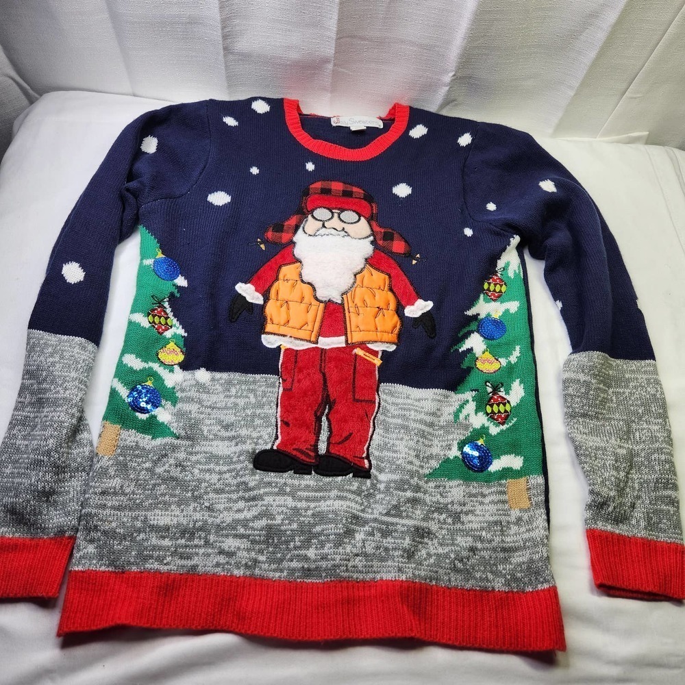 Jolly Sweaters Outdoorsman Santa Sweater Womens Size Medium Christmas Tree Top